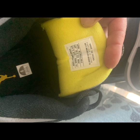 Jordan retro 3 Oregon size 9 - Picture 8 of 8